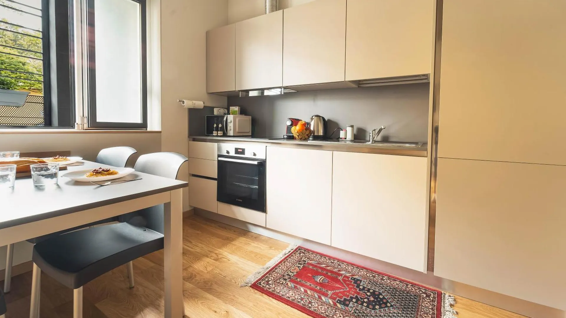 We Home - Monte Altissimo House - Milano 0*, Milan Italy
