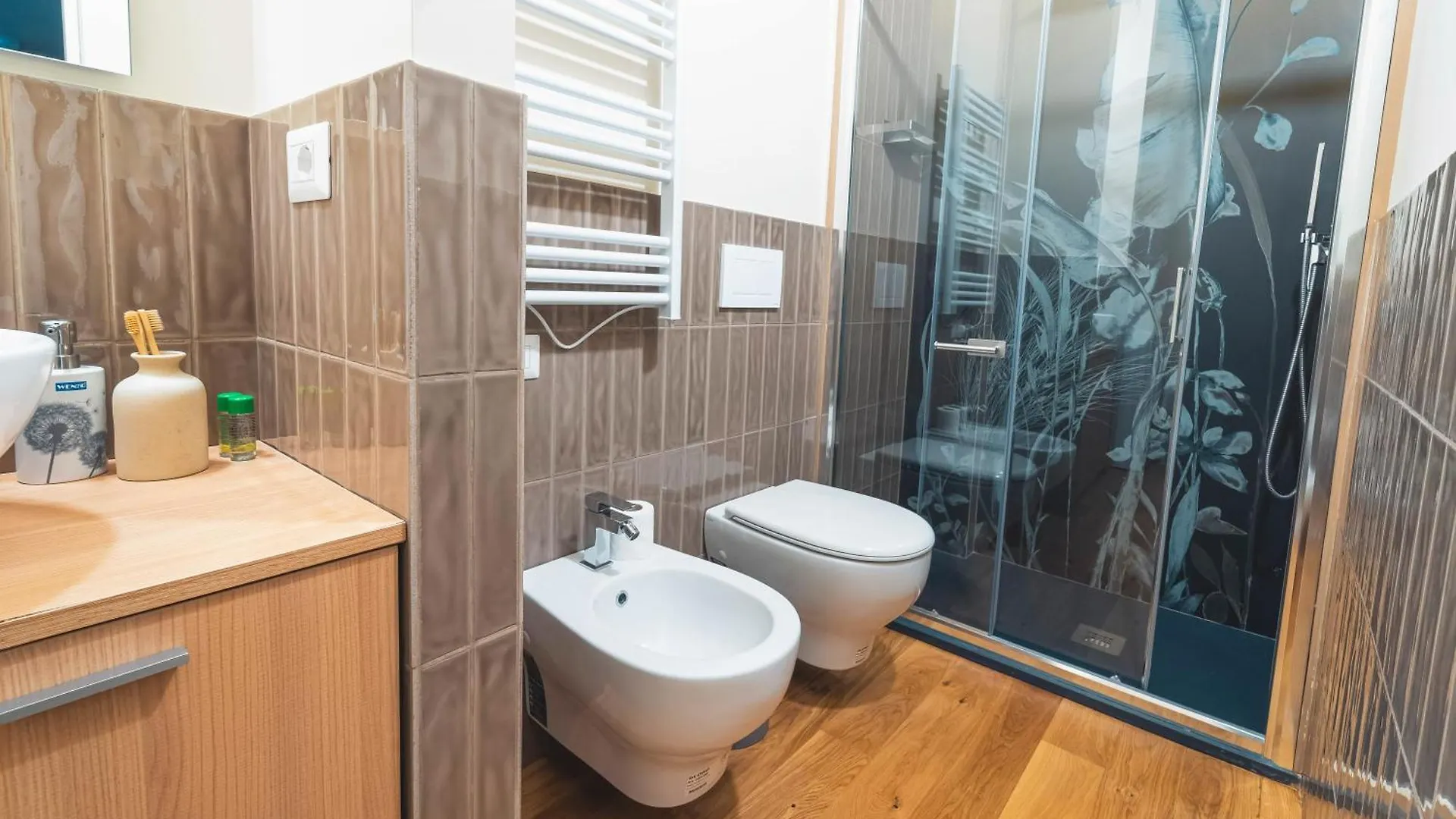 We Home - Monte Altissimo House - Milano Apartment Milan